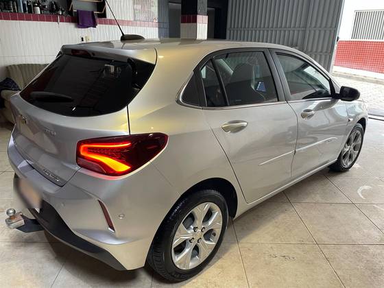 CHEVROLET ONIX 1.0 TURBO FLEX PREMIER AUTOMÁTICO